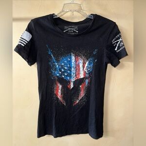 Grunt Style Shirt Black Spartan Mask USA Flag Graphic Women’s Medium